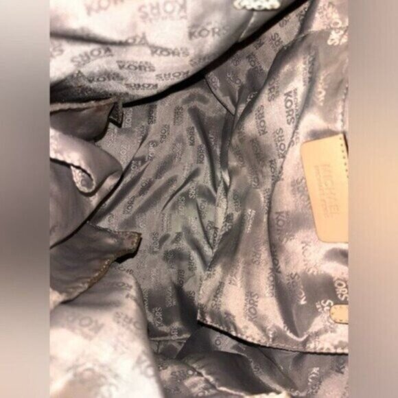 Michael Kors Snakeskin Silver Jet Set Satchel - Picture 6 of 8